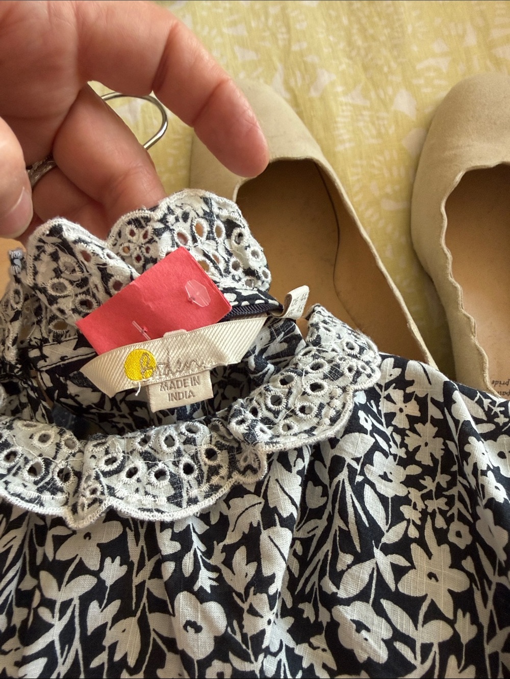 Boden Black and White Floral Ruffle-Neck Women's Top - 14 - Picture 7 of 7